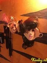 meesteres-natasja-bdsm-via-kinky-69277aae8a5c160014f4a9da