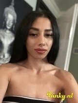 Rebeka - New girl