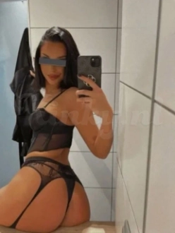 adina-escort-via-kinky-68a91f301e6b2700138081fe