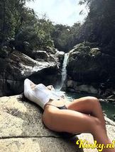 roxana-erotische-massage-via-kinky-684c257331f4b00013ba3bd2