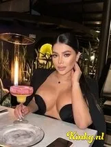 laura-escort-via-kinky-673f684850f4360013750beb