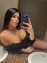 Laura - Naughty elegance 