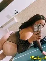 Ella - Sloppy deepthroat hot weet pussy