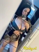 Ella - Sloppy deepthroat hot weet pussy