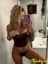 Michelle - Virtual girlfriend WhatsApp and Telegram