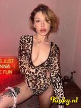 Alice - Wet and Tight, Party Girl