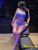 Marina - Sexy Caribische vrouw, expert in pijpen