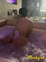 Marina - Sexy Caribische vrouw, expert in pijpen