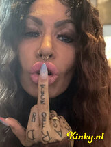 calisi-escort-via-kinky-6752e8d6b5976f00137e3893