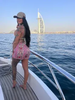 medeya-prive-ontvangst-via-kinky-6a5b65db945f77001381d80c
