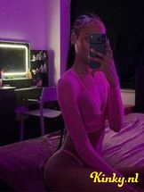 jhara-erotische-massage-via-kinky-6970d33bbe88c300149a91a0