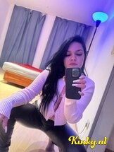 nikole-escort-via-kinky-6759c91c5f835200131a789a