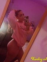 Ivonne - Burning Mamasita