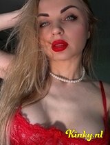 Mila - Welcome to enjoy. Kisses