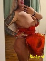 Julia - Party Lady!Real pictures 100% natural lady!Best BJ