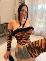 Laura - Dangerously Addictive