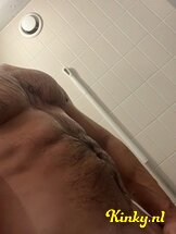 niels-erotische-massage-via-kinky-677bc55d7ddc4f0013c74601