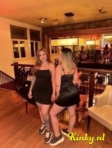 mia&samanta-escort-via-kinky-678b10be77be71001330e7c1