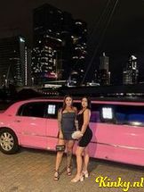 mia&samanta-prive-ontvangst-via-kinky-68b5da512db44600141358e6
