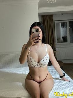 angela-prive-ontvangst-via-kinky-68dfc375b6e471001315f3dd