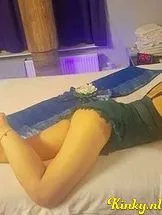 wandee-erotische-massage-via-kinky-6914a139665fb2001363679f