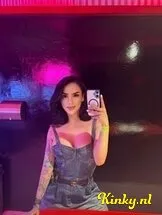 violetta-ts-prive-ontvangst-via-kinky-6849662b43e4b9001386ee2b