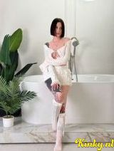 Roxy - My pussy is wet