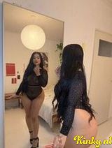 Cloe - very hot latina (tight and hot pussy)