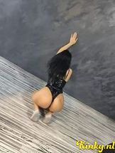 roxy-escort-via-kinky-69099251aef88e0013c9ace0