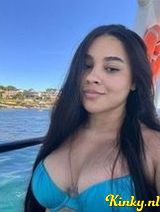 Samantha - Pretty hot