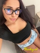misa-virtual-sex-via-kinky-685c0973375bfd001318fafb