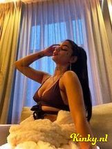 khaly-prive-ontvangst-via-kinky-697a47b295d4d60013674e22