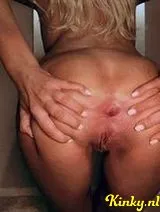 Emily - Nederlandse blondine.