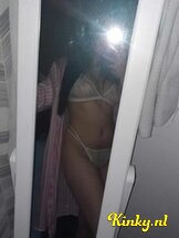 vaiolett-prive-ontvangst-via-kinky-6840b8ee4783f70013b0eb7c
