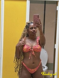 michell-prive-ontvangst-via-kinky-688bb1574783f70013b16503