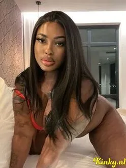 yasmine-escort-via-kinky-68c3f33f918ef400139411c8