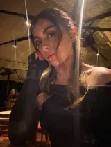 Emma - Party with two friends