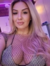 Amy - Real 100%