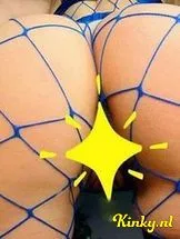 luna-bdsm-via-kinky-6940ce65f83c6e0013fb5166