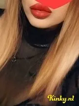 luna-bdsm-via-kinky-679296df77be71001330f268