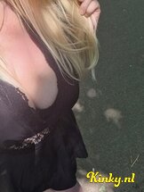 kim-virtual-sex-via-kinky-682c7eeeb04b8d00132db067