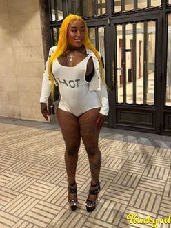 sapphire-ts-prive-ontvangst-via-kinky-6911ab635a625a00138acfe5