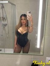 alexa-prive-ontvangst-via-kinky-690273fc5a625a00138ab4cf