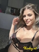 stephanie-virtual-sex-via-kinky-679f756eb376520012d7a317