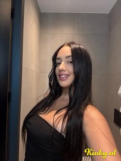 valentina-prive-ontvangst-via-kinky-6890c58729a2270013614260