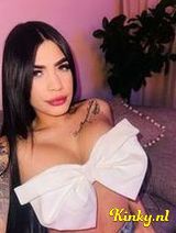 Khloe - Sexy Latina girl