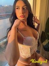 violeta-prive-ontvangst-via-kinky-67dd3926ac693e001351784a