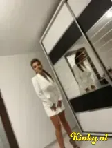 bella-escort-via-kinky-6838c0e431f4b00013ba1e6e