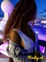 elisa-escort-via-kinky-67b7142fd537b3001308c05a