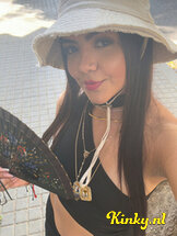 katalina-prive-ontvangst-via-kinky-67aeb6f44b99d400148357d6